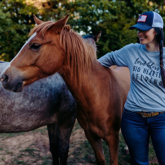 Meet your posher, Sarah - Picture 15 of 16